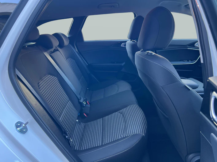 image du véhicule KIA CEED