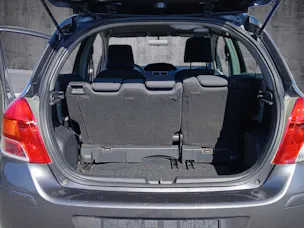 Toyota Yaris 1.33 VVT-i Linea Luna