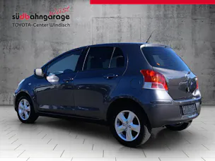 Toyota Yaris 1.33 VVT-i Linea Luna