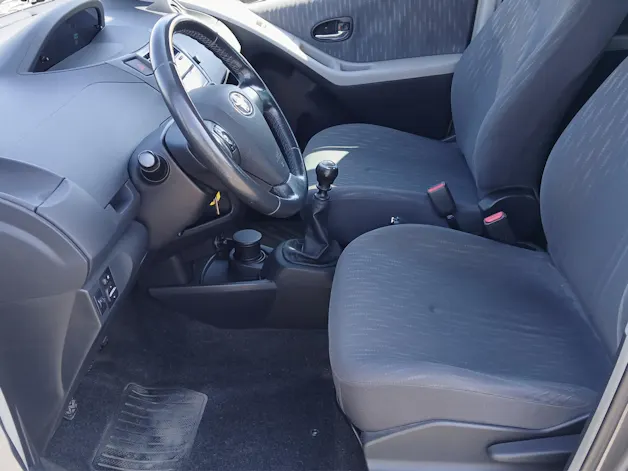 Toyota Yaris 1.33 VVT-i Linea Luna
