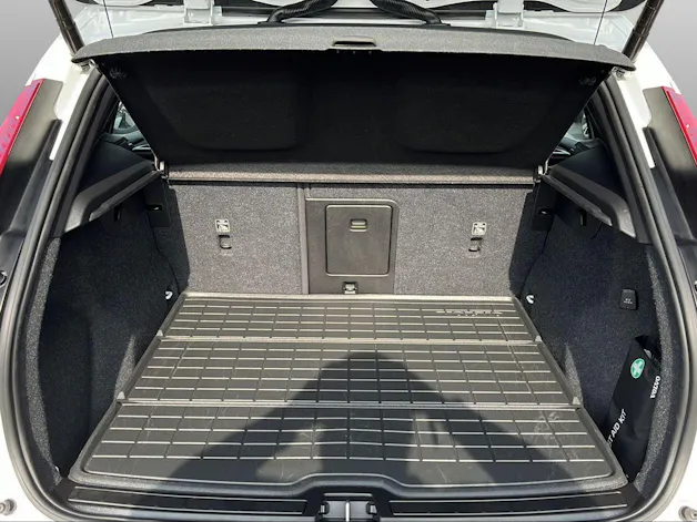 Volvo XC40 2.0 B4 MH Momentum