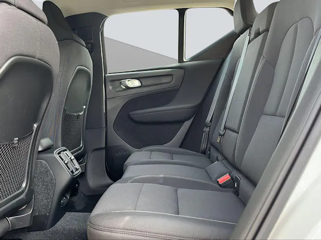 Volvo XC40 2.0 B4 MH Momentum