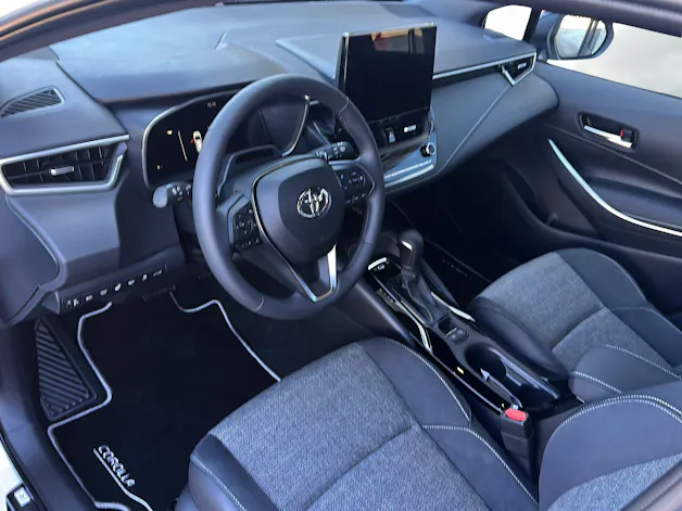 Toyota Corolla Touring Sports 2.0 HSD Swiss Edition