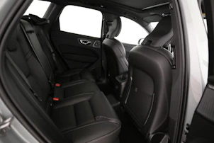 immagine del veicolo VOLVO XC60 2.0 T8 TE Black Edition eAWD