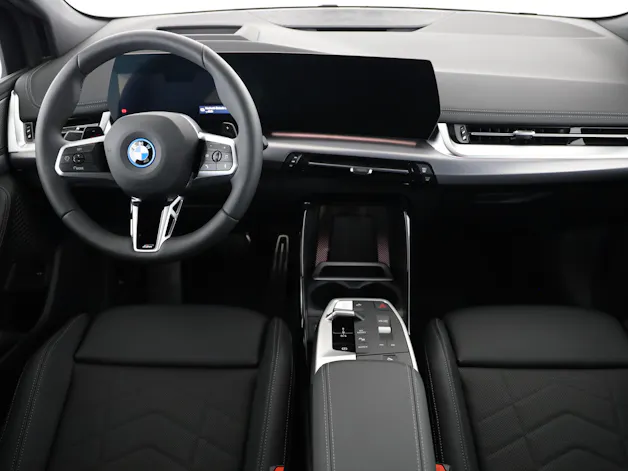 BMW 230e xDrive paddles Active Tourer