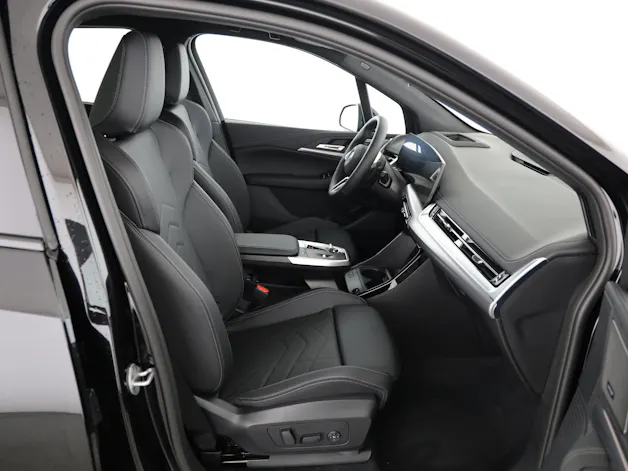 BMW 230e xDrive paddles Active Tourer