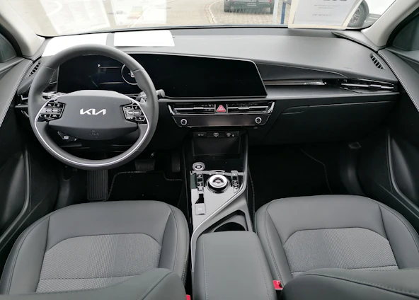 Fahrzeugbild 6 Fahrzeugbild 6