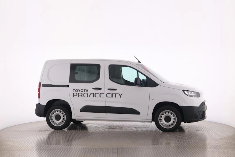 image du véhicule TOYOTA PROACE CITY