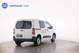 https://vehicle.imgix.net/4240786/9df3262d-a0a4-463e-a384-2d2457663b8e.jpg