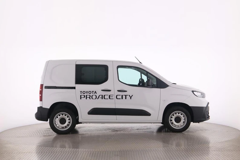 image du véhicule TOYOTA PROACE CITY
