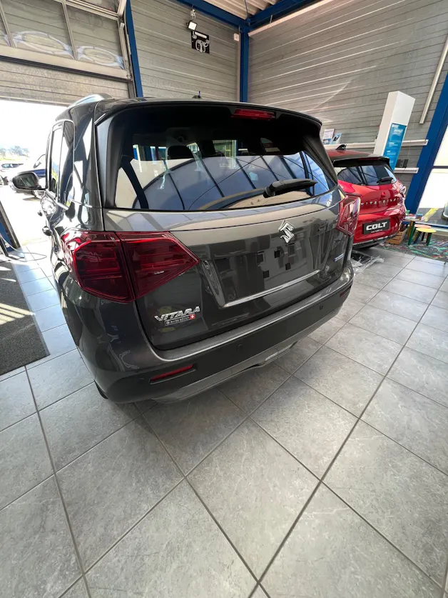 Suzuki Vitara 1.4 T Sakura Hybrid 4x4
