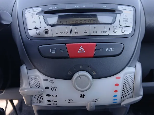 Toyota Aygo 1.0 VVT-i Linea Luna