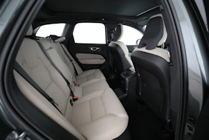 immagine del veicolo VOLVO XC60 2.0 T6 TE Ultra Dark eAWD