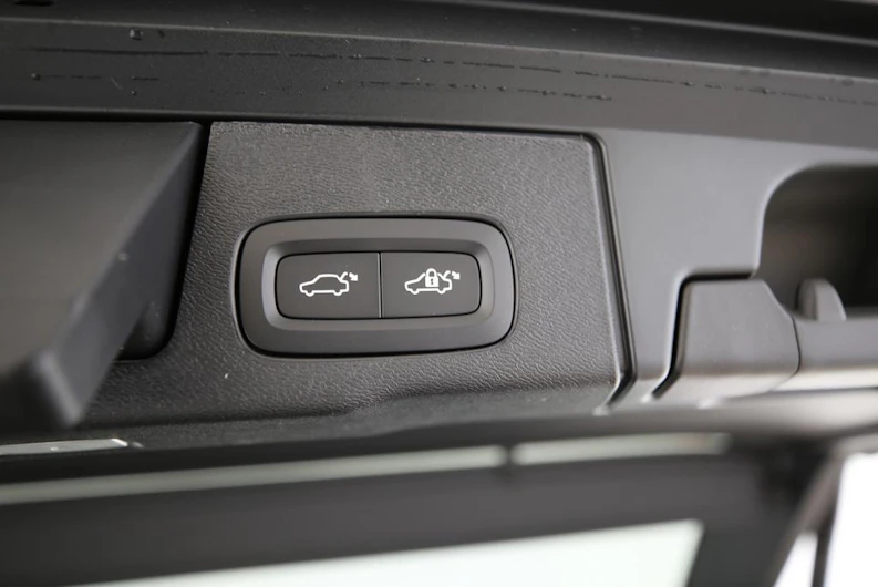 immagine del veicolo VOLVO XC60