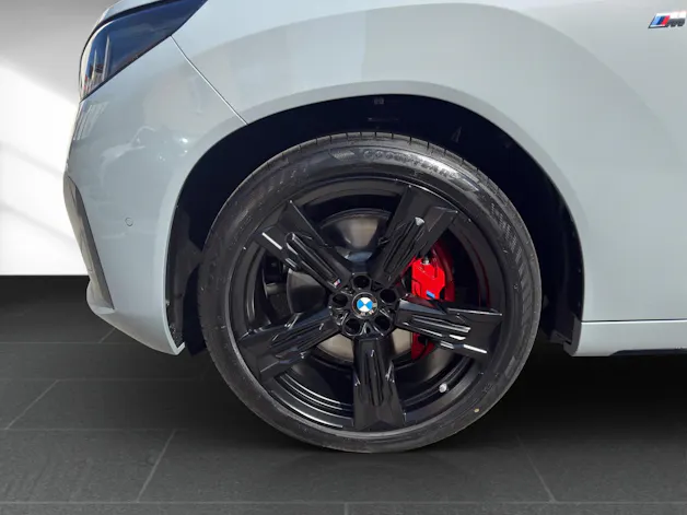 BMW X3 M50i