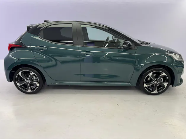 Toyota Yaris 1.5 VVT-i HSD Premium