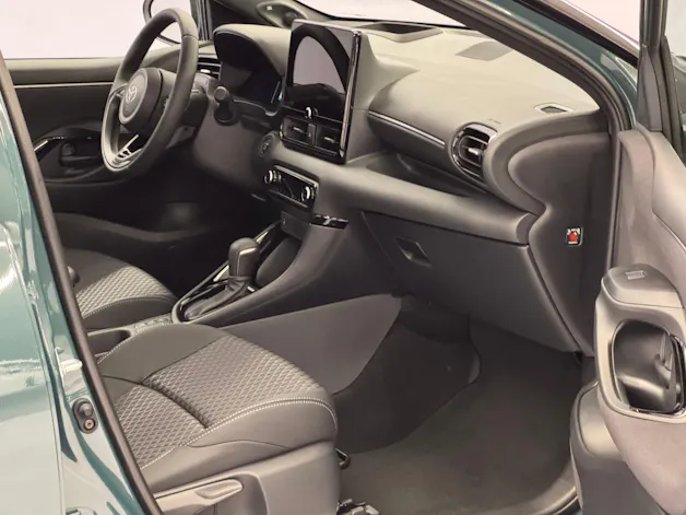Toyota Yaris 1.5 VVT-i HSD Premium