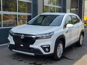 Suzuki S-Cross 1.4 T Sakura Hybrid 4x4