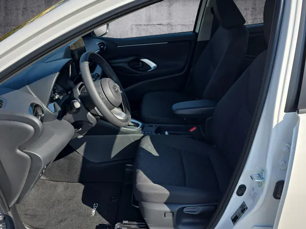 Toyota Yaris 1.5 VVT-i HSD Comfort