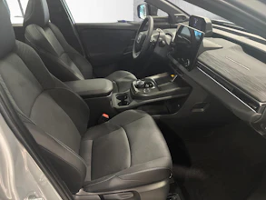 https://vehicle.imgix.net/4241056/9b08df8b-3718-4456-be03-0a9d70716fa8.jpg
