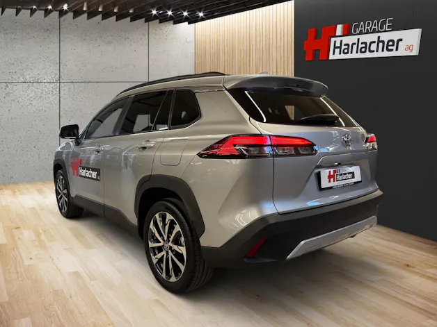 Toyota Corolla Cross 2.0 HSD Trend AWD-i