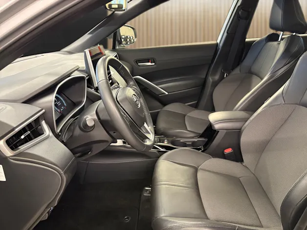 Toyota Corolla Cross 2.0 HSD Trend AWD-i