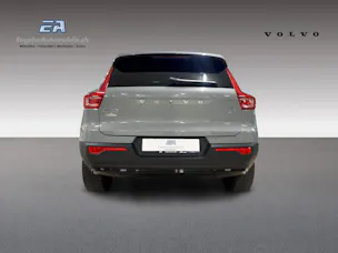 Volvo XC40 2.0 B4 MH Plus Dark