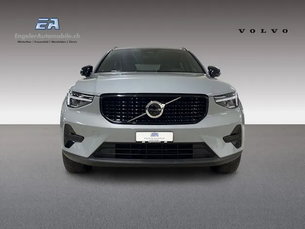 Volvo XC40 2.0 B4 MH Plus Dark