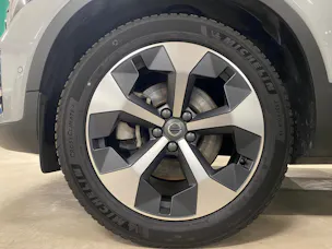 Volvo XC40 2.0 B4 MH Plus Dark