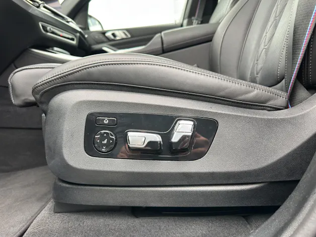 BMW X5 M60i xDrive Pack M Sport Pro/Anhängerkupplung