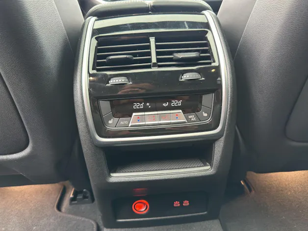 BMW X5 M60i xDrive Pack M Sport Pro/Anhängerkupplung