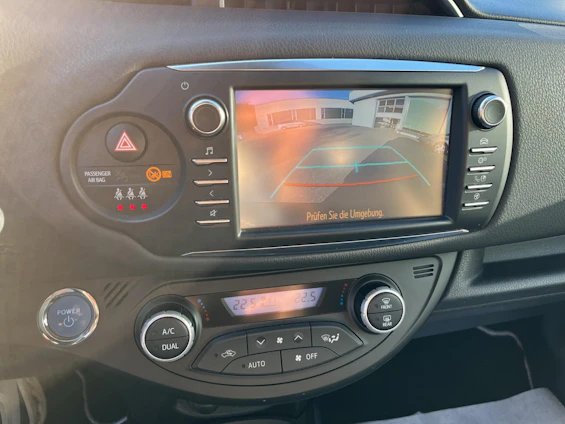 Fahrzeugbild 9 Fahrzeugbild 9