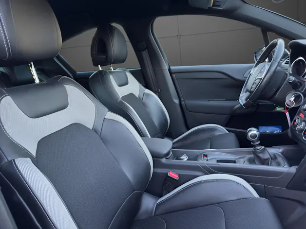 DS Automobiles 4 1.2 PureTech So Chic