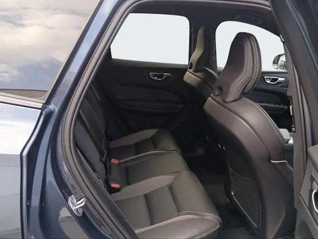 Volvo XC60 2.0 B5 MH R-Design AWD