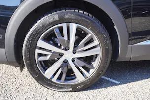 Peugeot 3008 1.5 BlueHDi Allure Pack EAT8