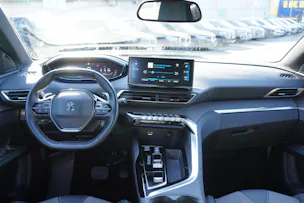 Peugeot 3008 1.5 BlueHDi Allure Pack EAT8