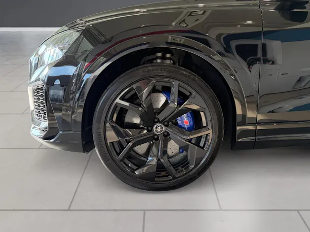 Audi RSQ8 quattro tiptronic
