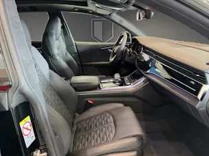 Audi RSQ8 quattro tiptronic