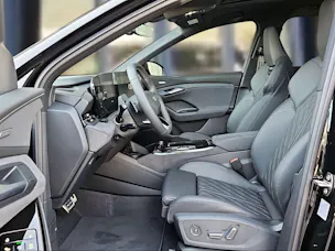 Audi SQ6 e-tron quattro Mythosschwarz Metallic