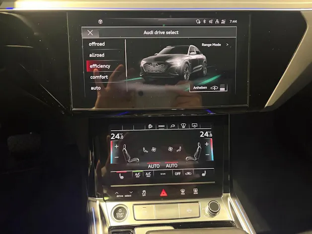 Audi e-tron 55 Sportback S Line quattro