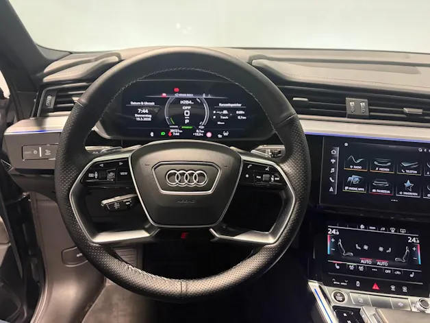 Audi e-tron 55 Sportback S Line quattro