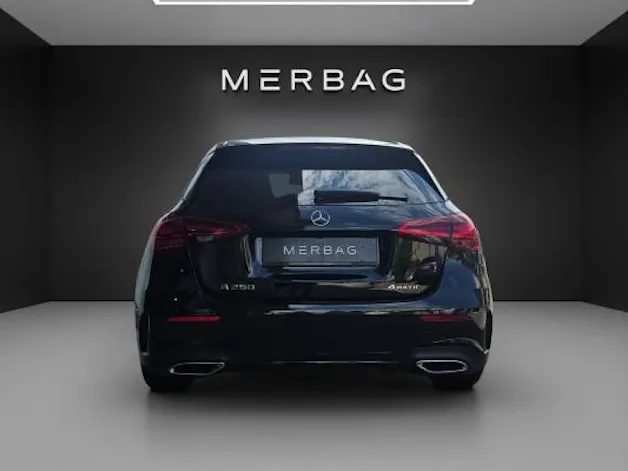 Mercedes-Benz A 250 4Matic 8G-DCT