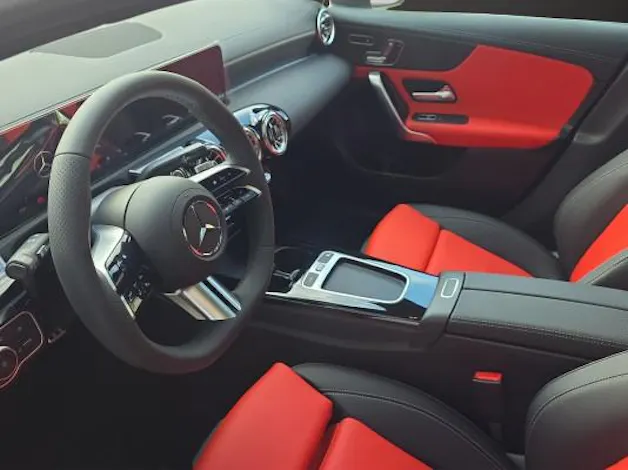 Mercedes-Benz A 250 4Matic 8G-DCT