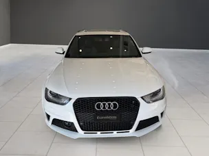 Audi RS4 Avant 4.2 FSI V8 quattro S-tronic