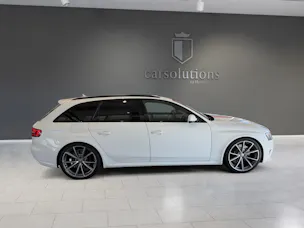 Audi RS4 Avant 4.2 FSI V8 quattro S-tronic
