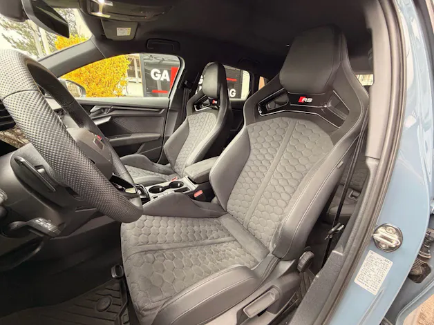 Audi RS3 Sportback 2.5 400 PS TFSI QUATTRO *** KEMORAGRAU & KERAMIK BREMSEN ***