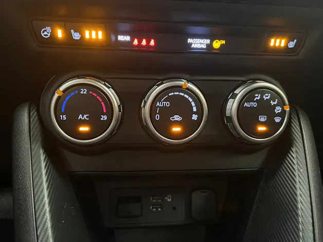 Mazda 2 SKYACTIV-G 90 Homura Automat