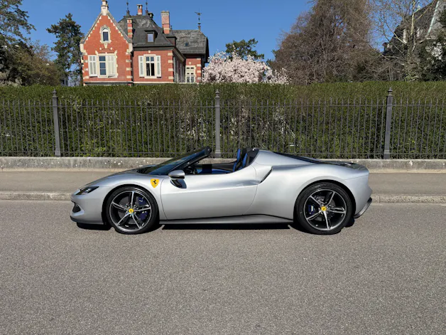 Ferrari 296 GTS
