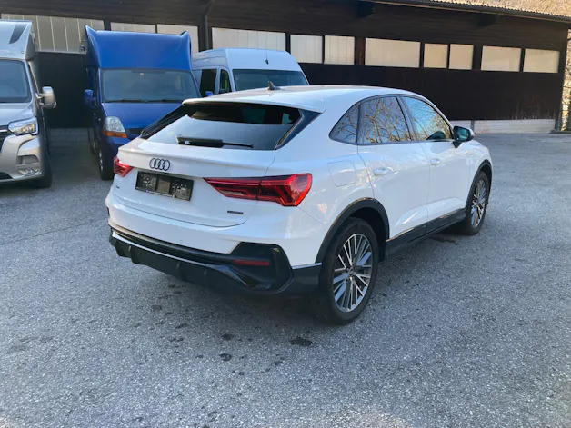 Audi Q3 Sportback 40 TDI S line Attraction quattro S-tronic
