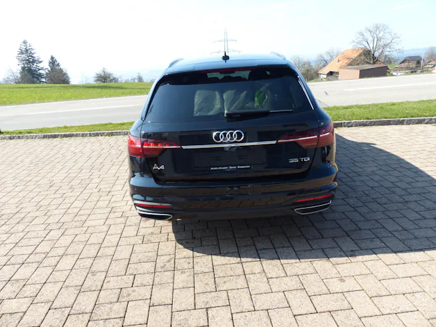 Audi A4 Avant 35 TDI S-tronic